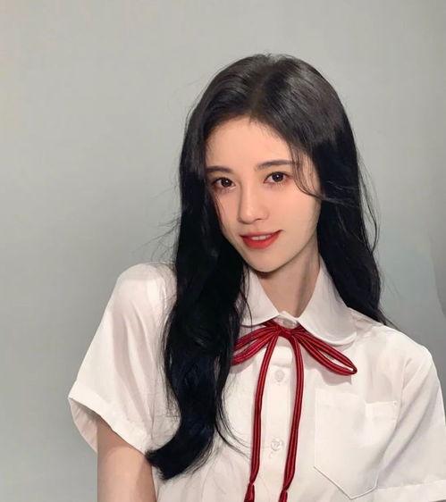 娱乐吃瓜姐鞠婧祎小说,娱乐圈的甜蜜瓜田